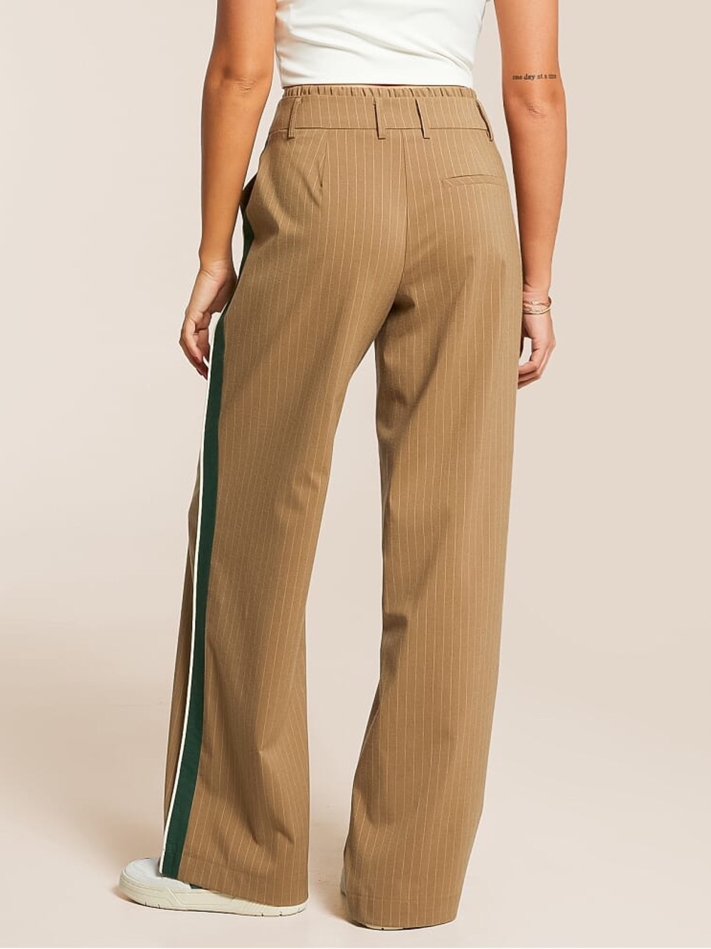 Gilded Intent pinstriped Trouser Pants size M NWT - Picture 4 of 9